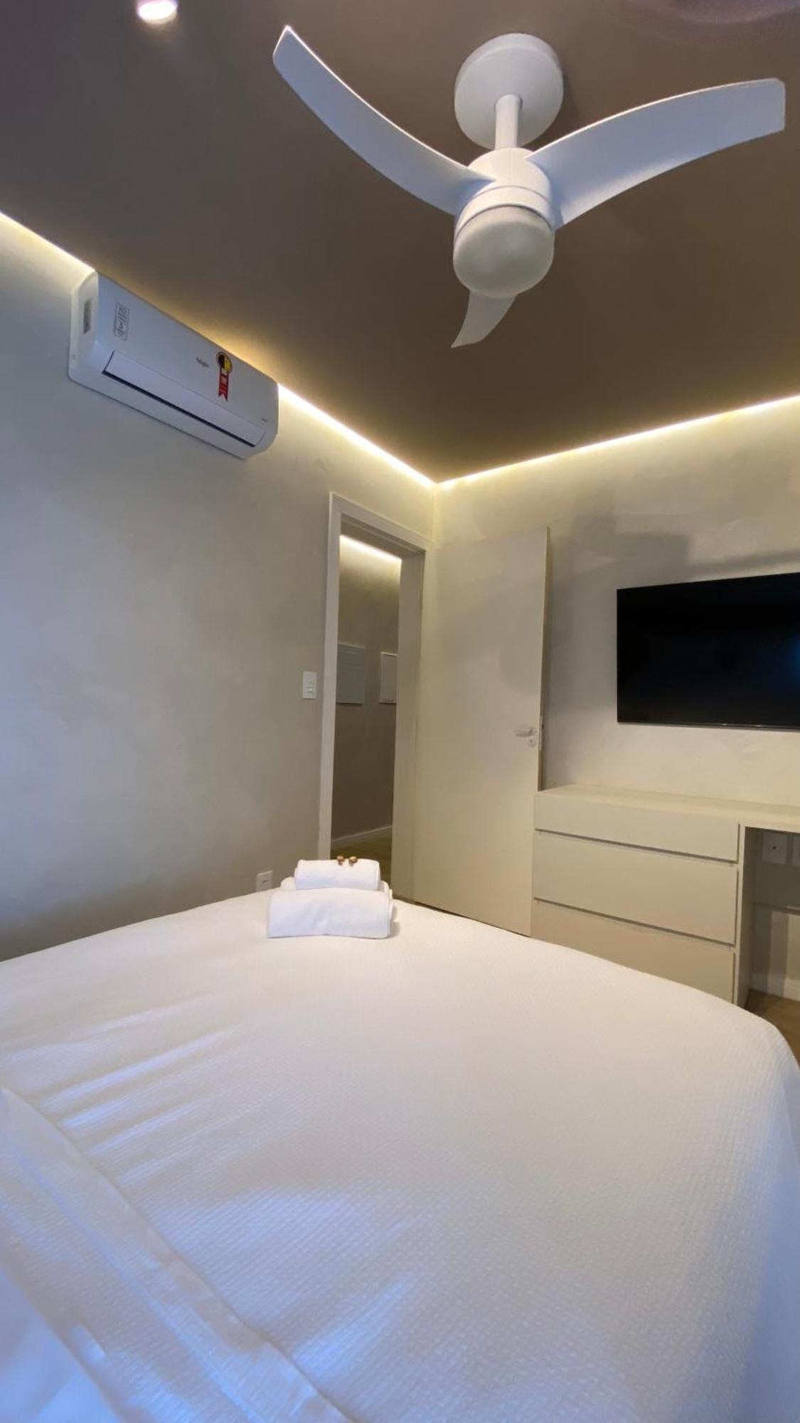 Theotokos Flats Apartment *